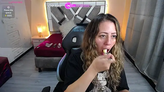 miss hanna07 online show from 02-21-25, 01:22