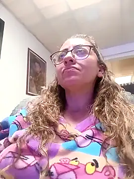 miss hanna07 online show from 03-07-25, 09:38