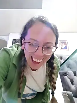 miss hanna07 online show from 04-21-26, 02:26