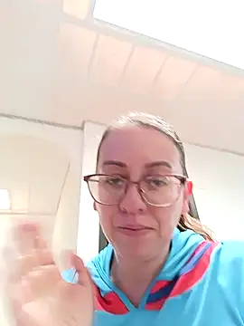 miss hanna07 online show from 04-24-26, 04:09