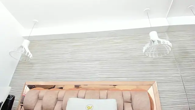 maddy cartter online show from 10-10-25, 10:47