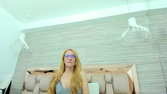 maddy cartter online show from 10-18-25, 11:44