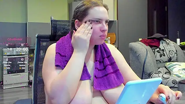 1lindsey1 online show from 11-03-25, 11:11