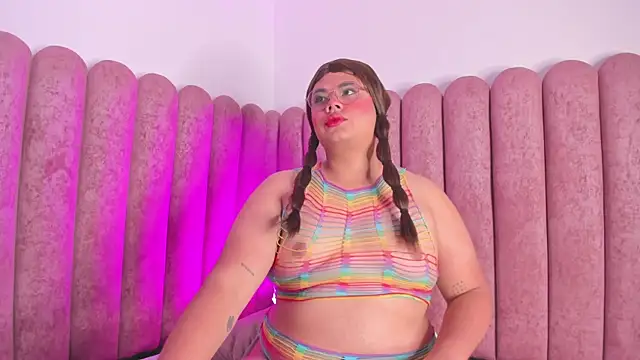 Tom Silver   online show from 12-22-24, 02:38