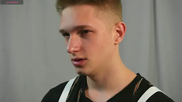 dustyn fox online show from 01-24-25, 02:30