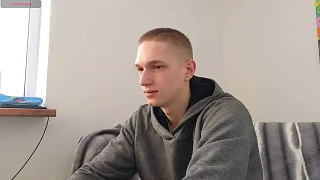 dustyn fox online show from 02-21-25, 09:13