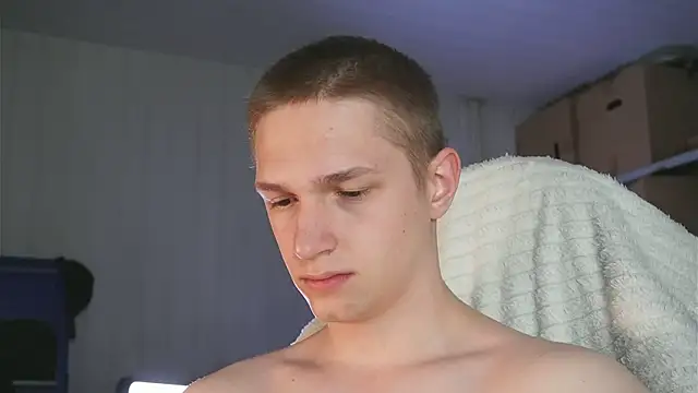 dustyn fox online show from 03-31-26, 03:30