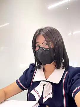 Snapshot of LanJeny_sexy chatting on 12-03-24, 07:54 LanJeny sexy online show from 12-03-24, 07:54