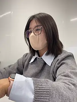 Snapshot of LanJeny_sexy chatting on 12-25-24, 02:35 LanJeny sexy online show from 12-25-24, 02:35