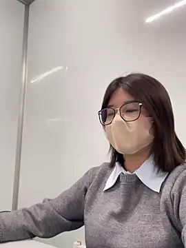 Snapshot of LanJeny_sexy chatting on 01-08-25, 03:19 LanJeny sexy online show from 01-08-25, 03:19