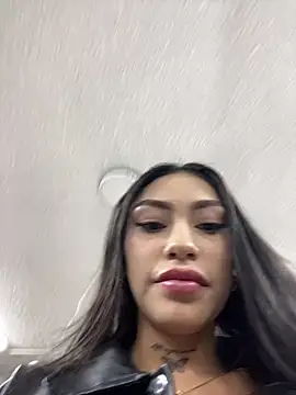 Effy Bonny online show from 02-08-25, 09:57