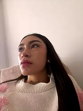 Effy Bonny online show from 10-18-25, 08:42