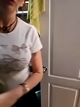 MissyRoulette online show from 03-12-25, 09:02