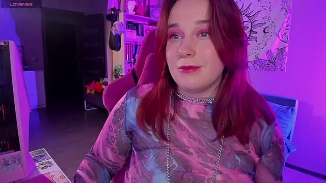 Snapshot of gitera_ chatting on 12-21-24, 12:09 gitera online show from 12-21-24, 12:09