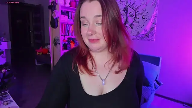 Snapshot of gitera_ chatting on 01-05-25, 12:42 gitera online show from 01-05-25, 12:42