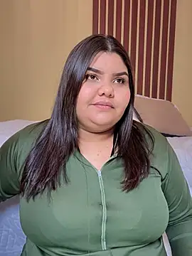  Shara Handal  online show from 02-07-25, 08:55