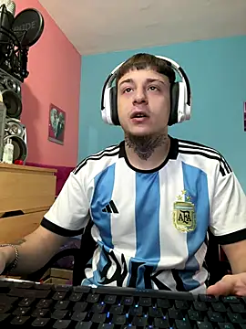 Nenejoven16- online show from 11-13-25, 10:25