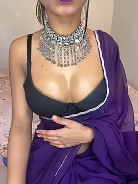 Hot-sexy222 online show from 12-19-24, 08:45