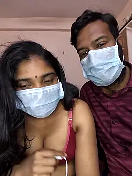 Snapshot of fuck6inch9 chatting on 12-17-25, 01:06 fuck6inch9 online show from 12-17-25, 01:06