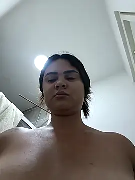 sexy-latin10 online show from 04-05-26, 02:14