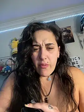 ThicBunz online show from 09-15-25, 02:50