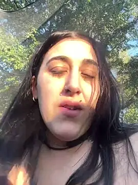 ThicBunz online show from 09-20-25, 09:38