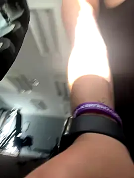 ThicBunz online show from 10-16-25, 02:29