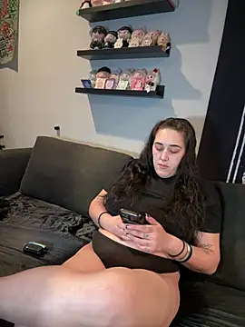 ThicBunz online show from 01-11-26, 06:13