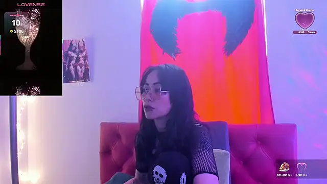 staacy37 online show from 10-07-25, 07:22