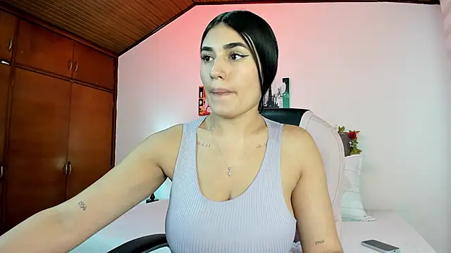 Alheli 16 online show from 09-10-25, 12:49