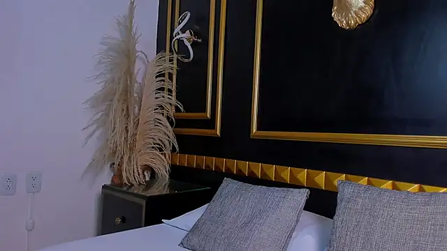 aixa 15 online show from 11-07-25, 12:27