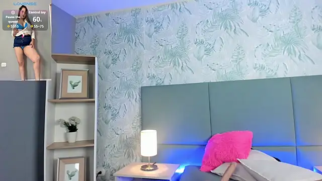 janecullen online show from 11-30-25, 03:43