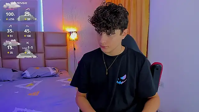 Snapshot of Nathan_Bluee chatting on 02-03-25, 01:30 Nathan Bluee online show from 02-03-25, 01:30