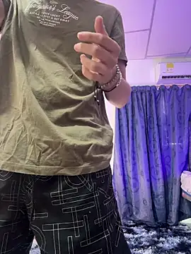 Snapshot of Nathan_Bluee chatting on 12-03-25, 03:32 Nathan Bluee online show from 12-03-25, 03:32