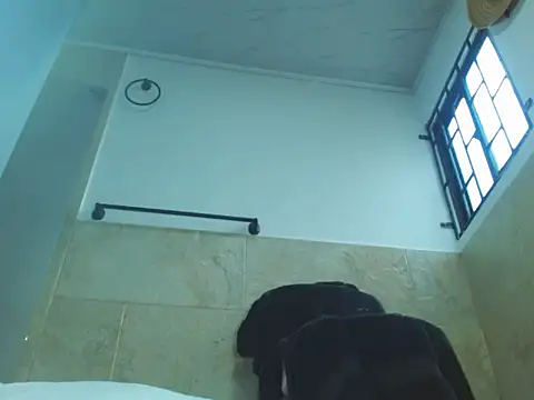 Snapshot of hornymilf_69xxx chatting on 10-29-25, 05:25 hornymilf 69xxx online show from 10-29-25, 05:25