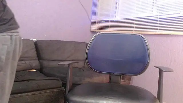 Snapshot of Andy_bapho chatting on 01-06-26, 03:05 Andy bapho online show from 01-06-26, 03:05