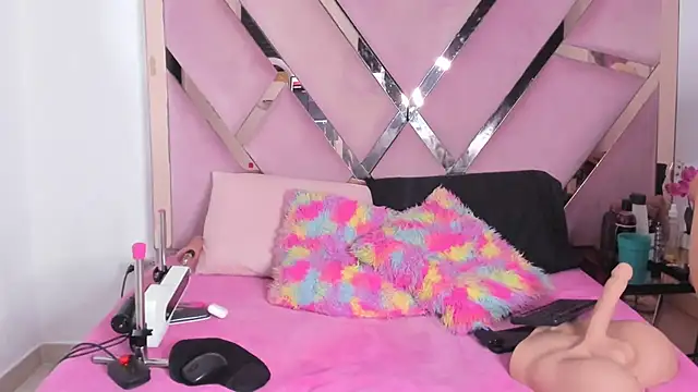 Freyaht online show from 09-24-25, 04:49