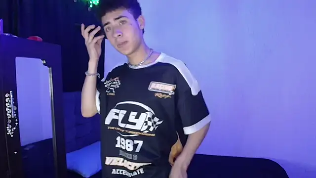 sexybat twink online show from 01-21-25, 02:54