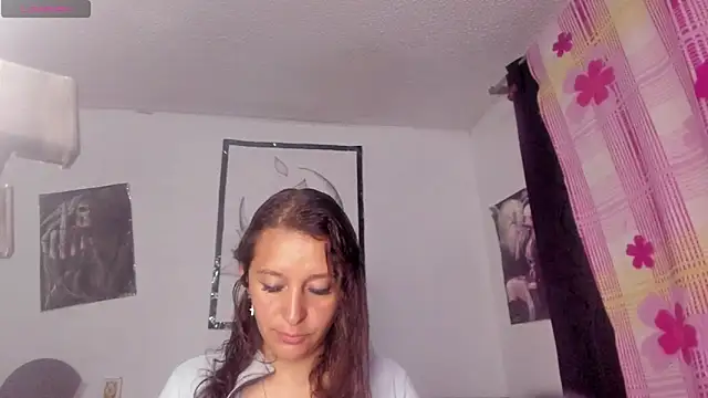 Snapshot of Baioleth chatting on 12-11-24, 01:58 Baioleth online show from 12-11-24, 01:58