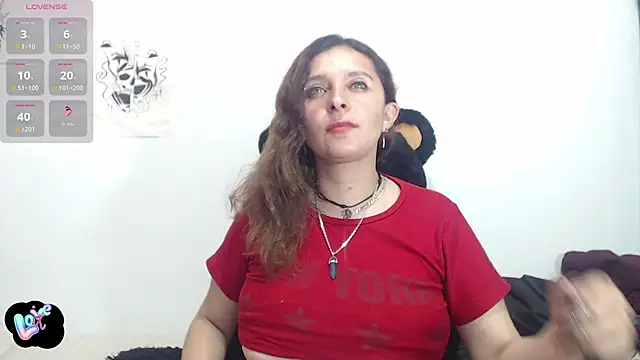 Snapshot of Baioleth chatting on 02-25-25, 12:03 Baioleth online show from 02-25-25, 12:03