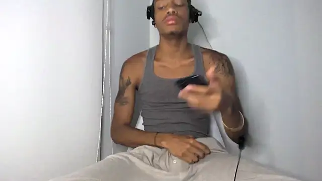 Skinnyblackman online show from 10-01-25, 02:06