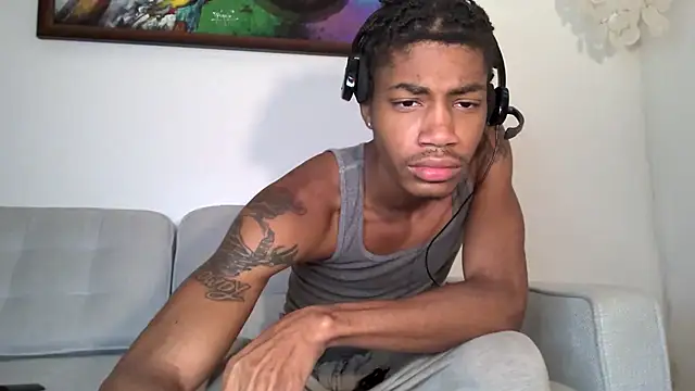 Skinnyblackman online show from 10-21-25, 11:27