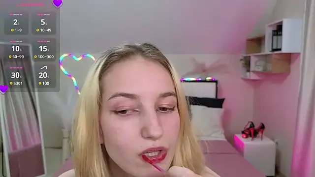 Snapshot of IrisPorter chatting on 03-18-25, 12:58 IrisPorter online show from 03-18-25, 12:58