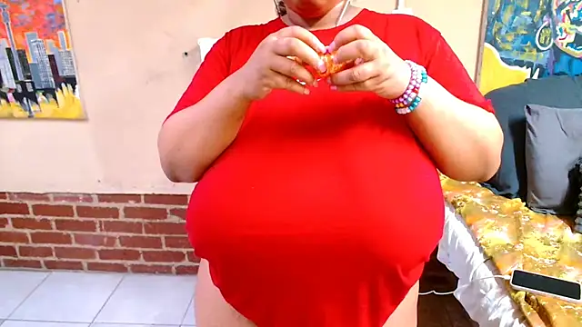 CurvyAfricanGoddess online show from 12-04-25, 06:27