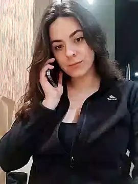 Alicia Hot1 online show from 01-15-25, 06:40