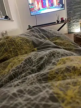 Snapshot of Bick_dick1997 chatting on 02-02-25, 06:53 Bick dick1997 online show from 02-02-25, 06:53