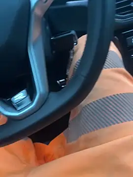 Snapshot of Bick_dick1997 chatting on 09-23-25, 04:43 Bick dick1997 online show from 09-23-25, 04:43