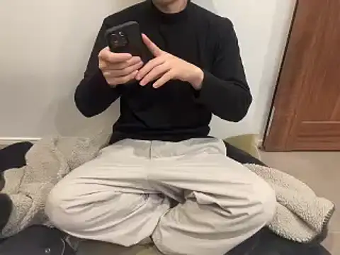 atom0407 online show from 12-06-24, 04:38