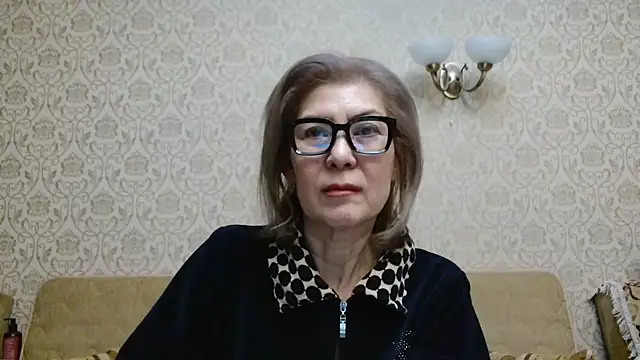 Elegant00Lady online show from 11-27-25, 05:48