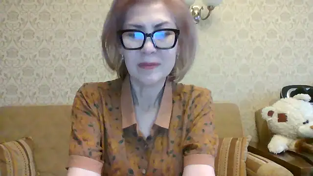 Snapshot of Elegant00Lady chatting on 06-05-26, 01:06 Elegant00Lady online show from 06-05-26, 01:06